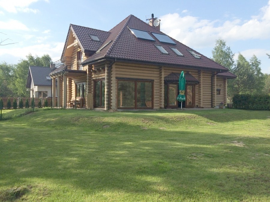Domek drewniany pod klucz, projekt "Wojtek" Polska (zdjęcia z 2006 roku)  