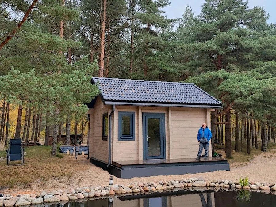 Mała sauna z forniru laminowanego "Liepaja" Łotwa 19.6 m²  